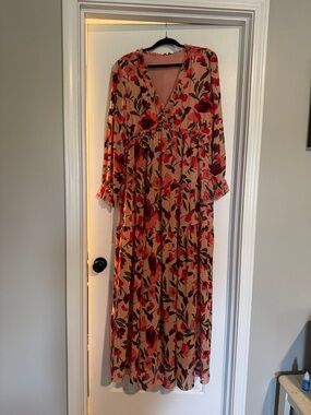 Floral V-Neck Maxi Dress in Peach and Red